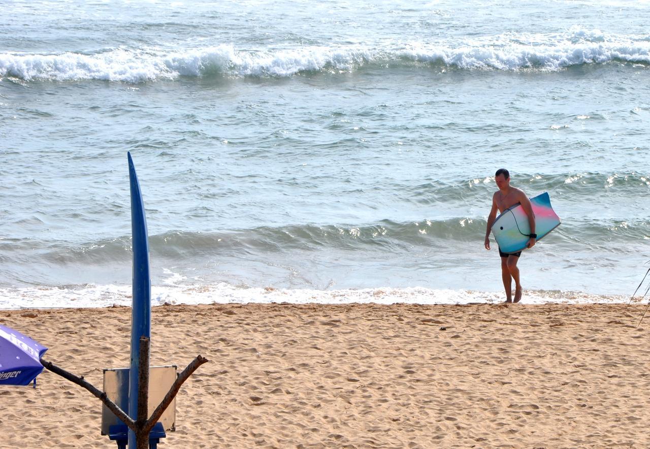 Copacabana Beach Hotel ฮิกคาดูวา ภายนอก รูปภาพ